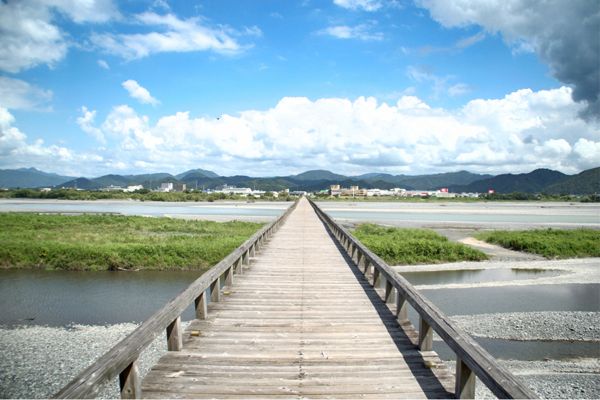 Horai Bridge