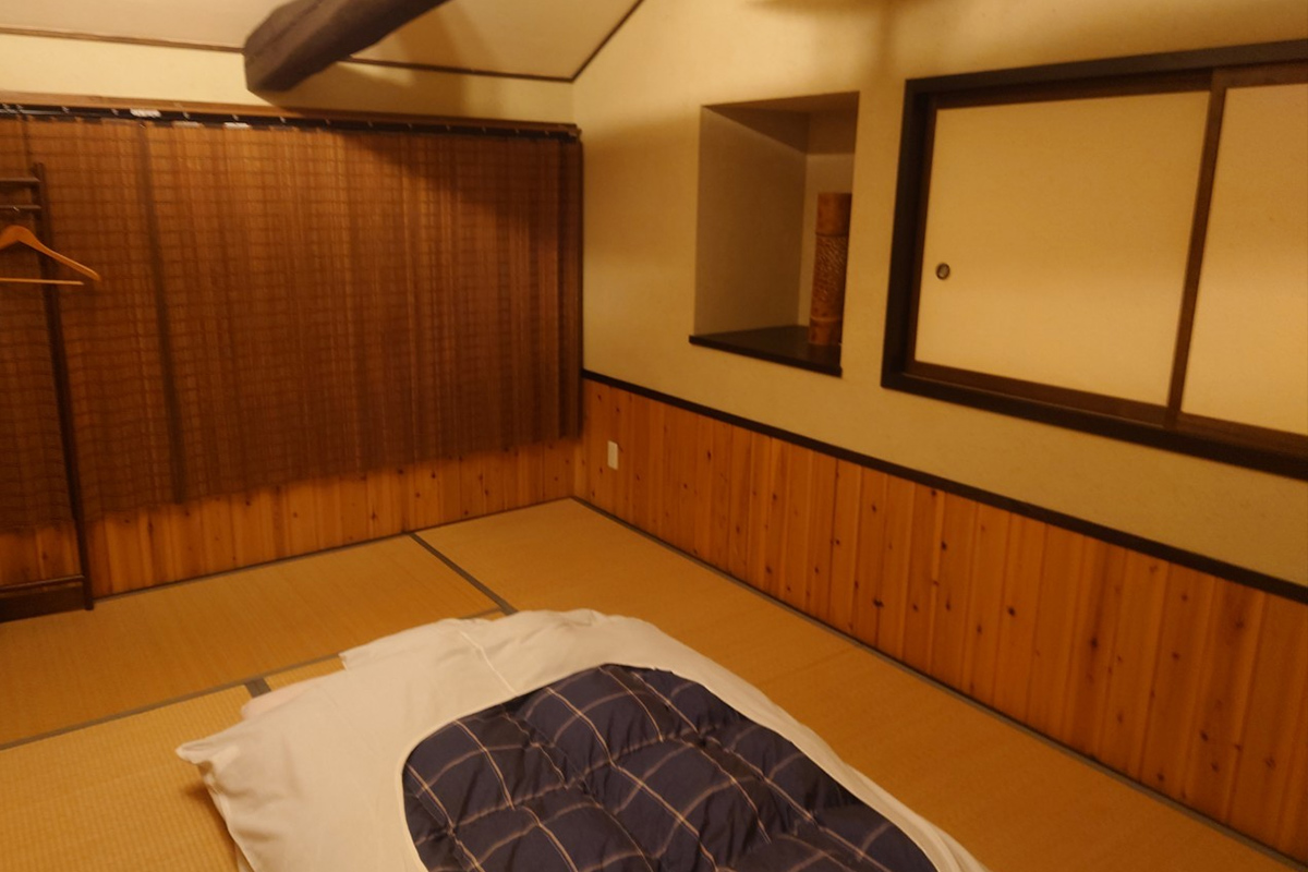 I slept soundly in the Japanese-style room.