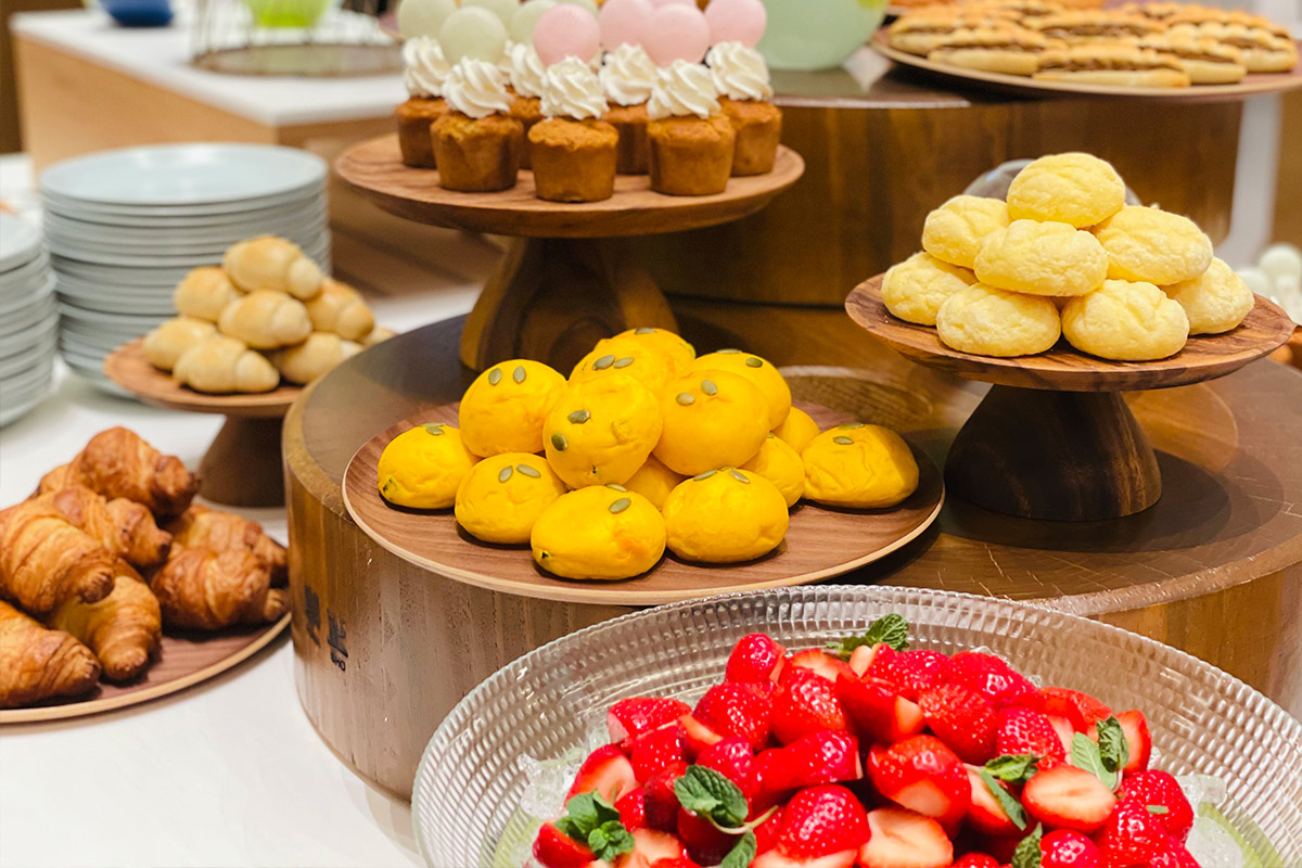 Breakfast is buffet style with Japanese and Western food.