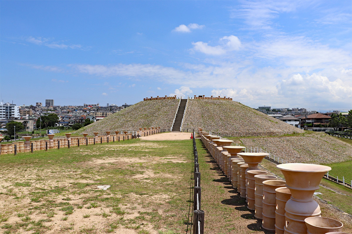 Goshikizuka burial mound