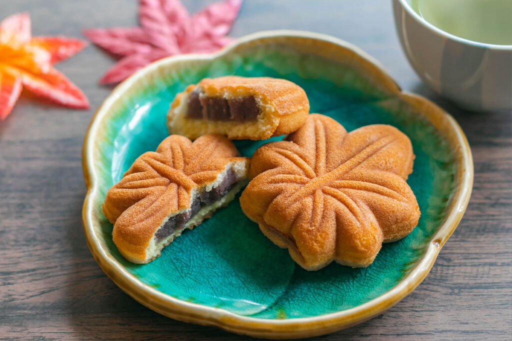 momiji manju