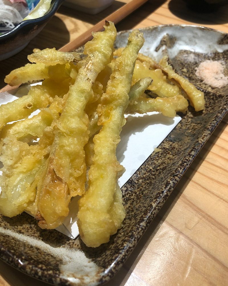 Island rakkyo tempura.