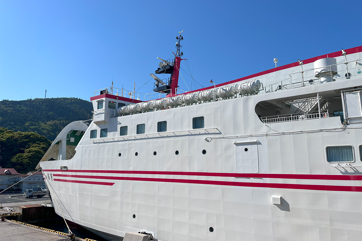 The ferry arrived, and I said goodbye to the Oki Islands, though I was sad to leave.