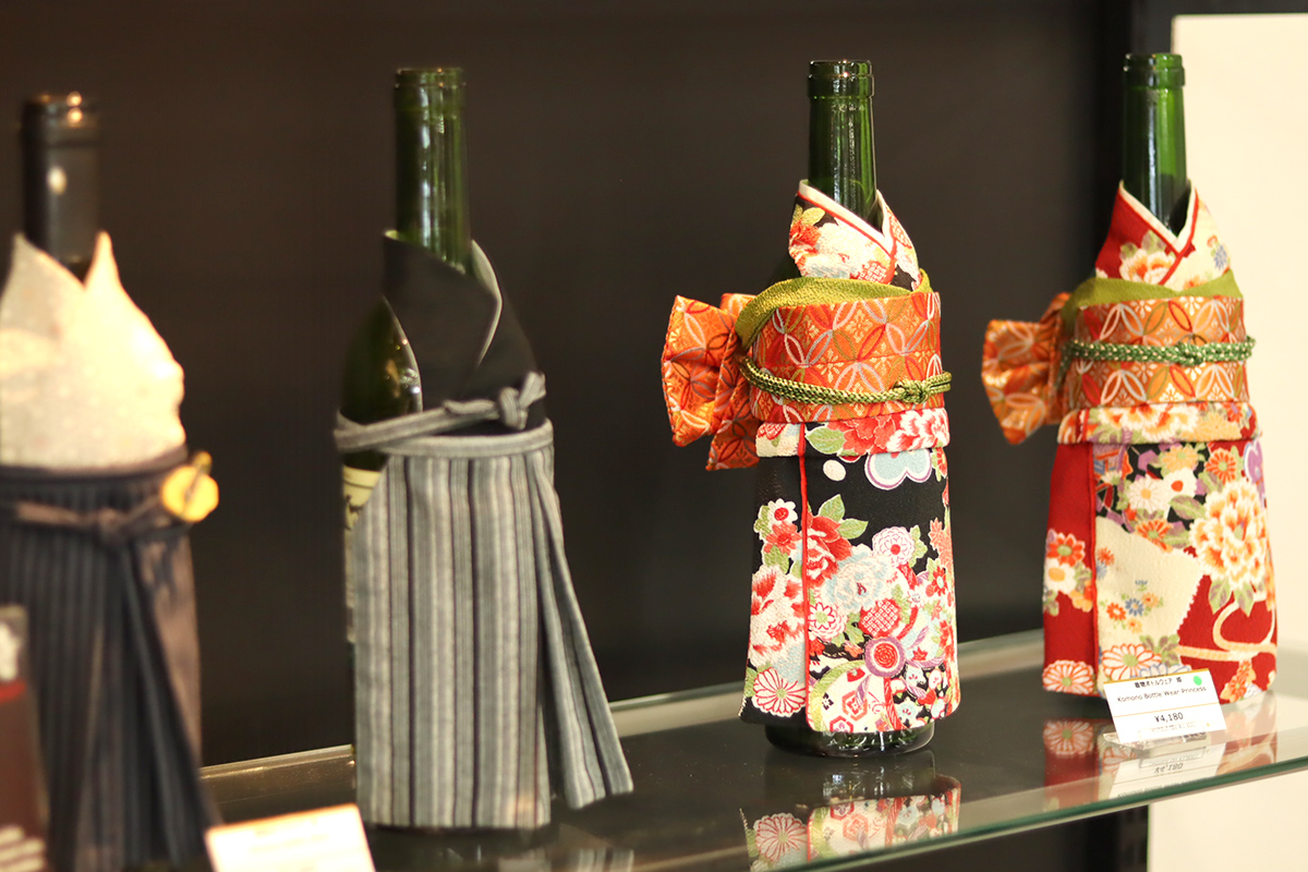 Kyoto Handicraft Center