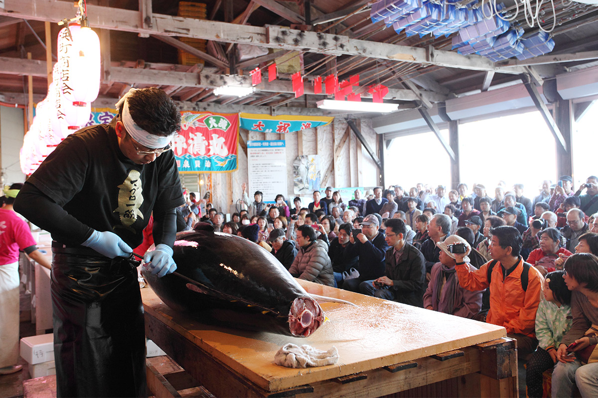 In Oma, a tuna festival is held occasionally.