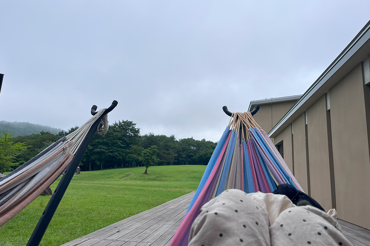 After setting up the tent for the day, I took a rest in a hammock.