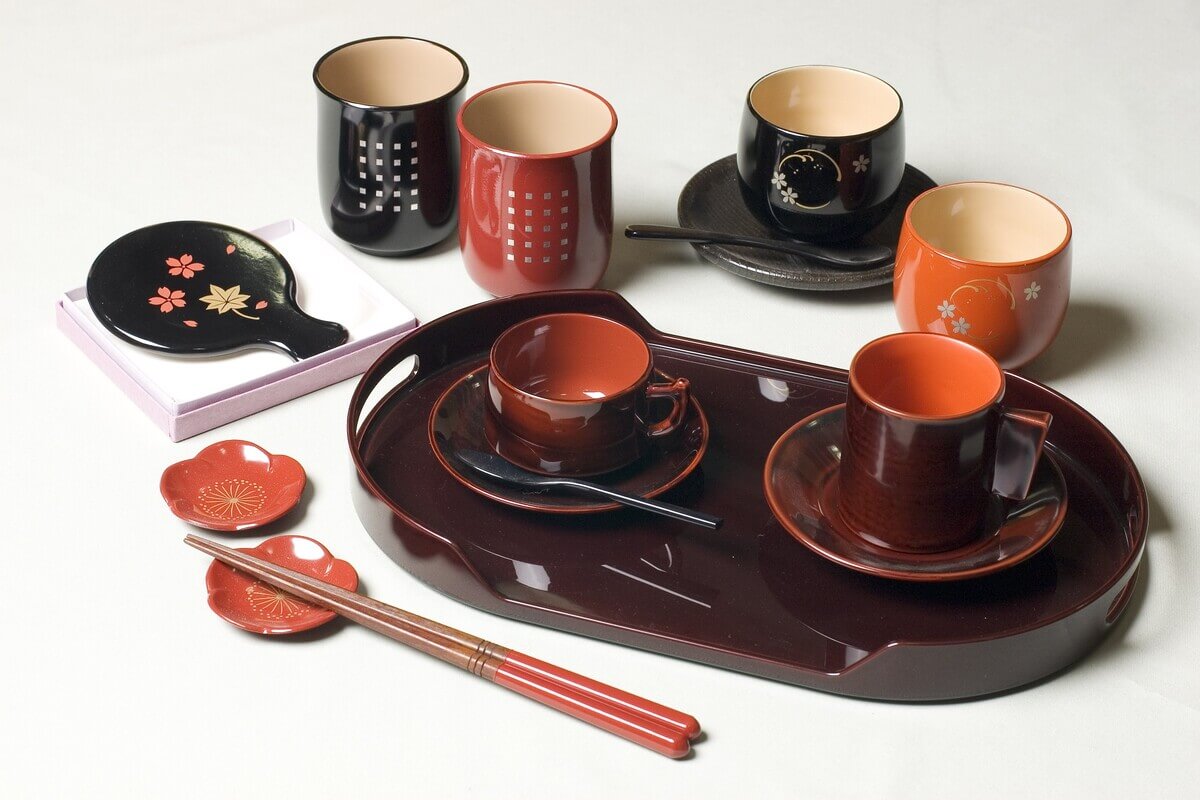 Echizen Shikki (lacquerware)