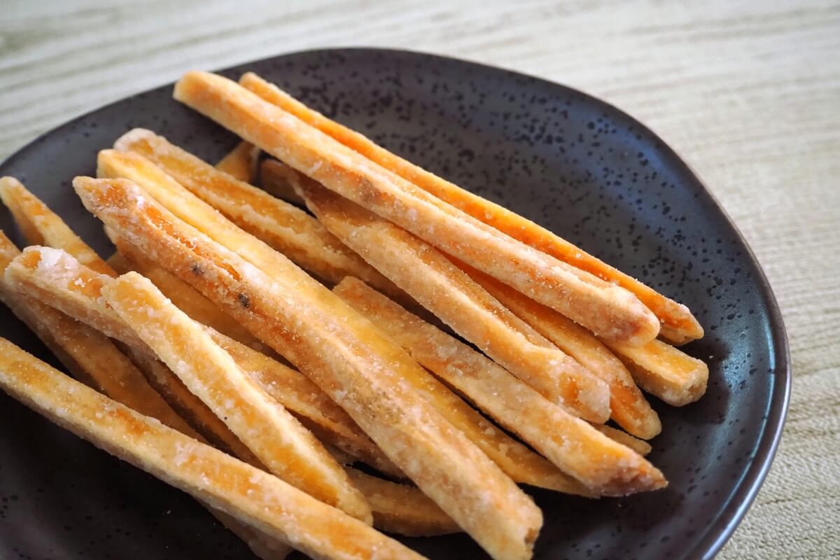 Imokenpi, a local sweet potato paste