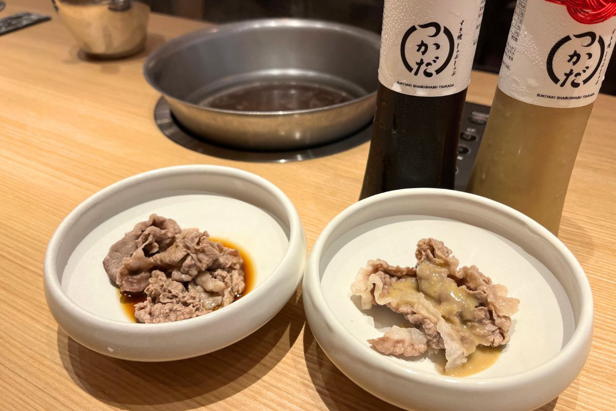 Shabu-shabu is served with two types of original sauce: ponzu and Gomadare（sesame sauce）