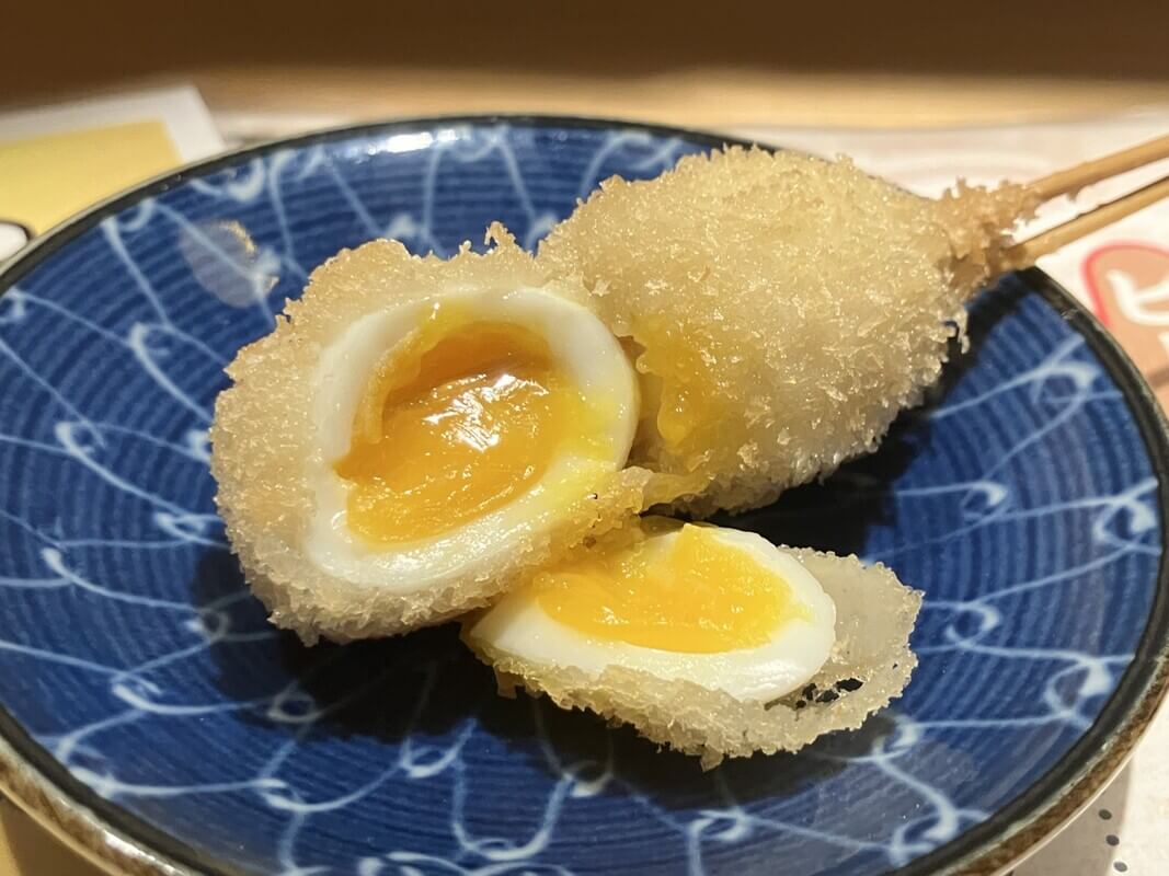 Kushikatsu with half-boiled quail egg