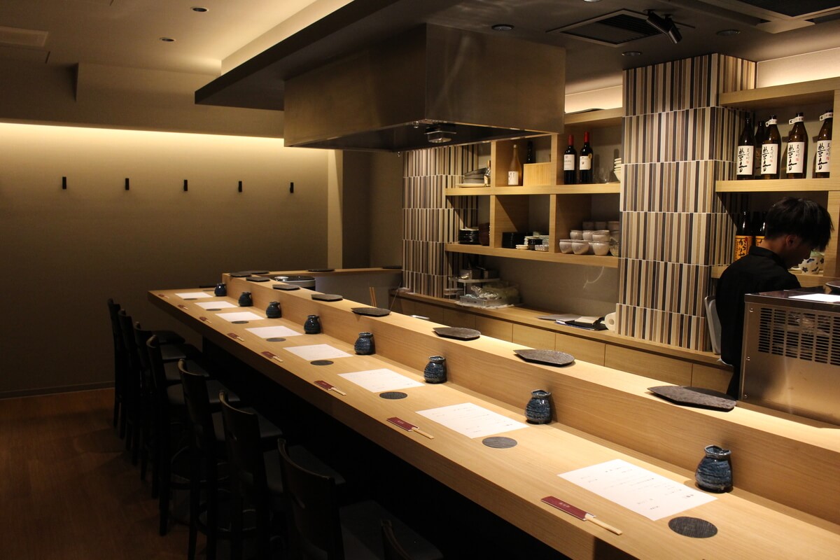 Inside Enjiro's restaurant, you will find a relaxed, adult atmosphere.