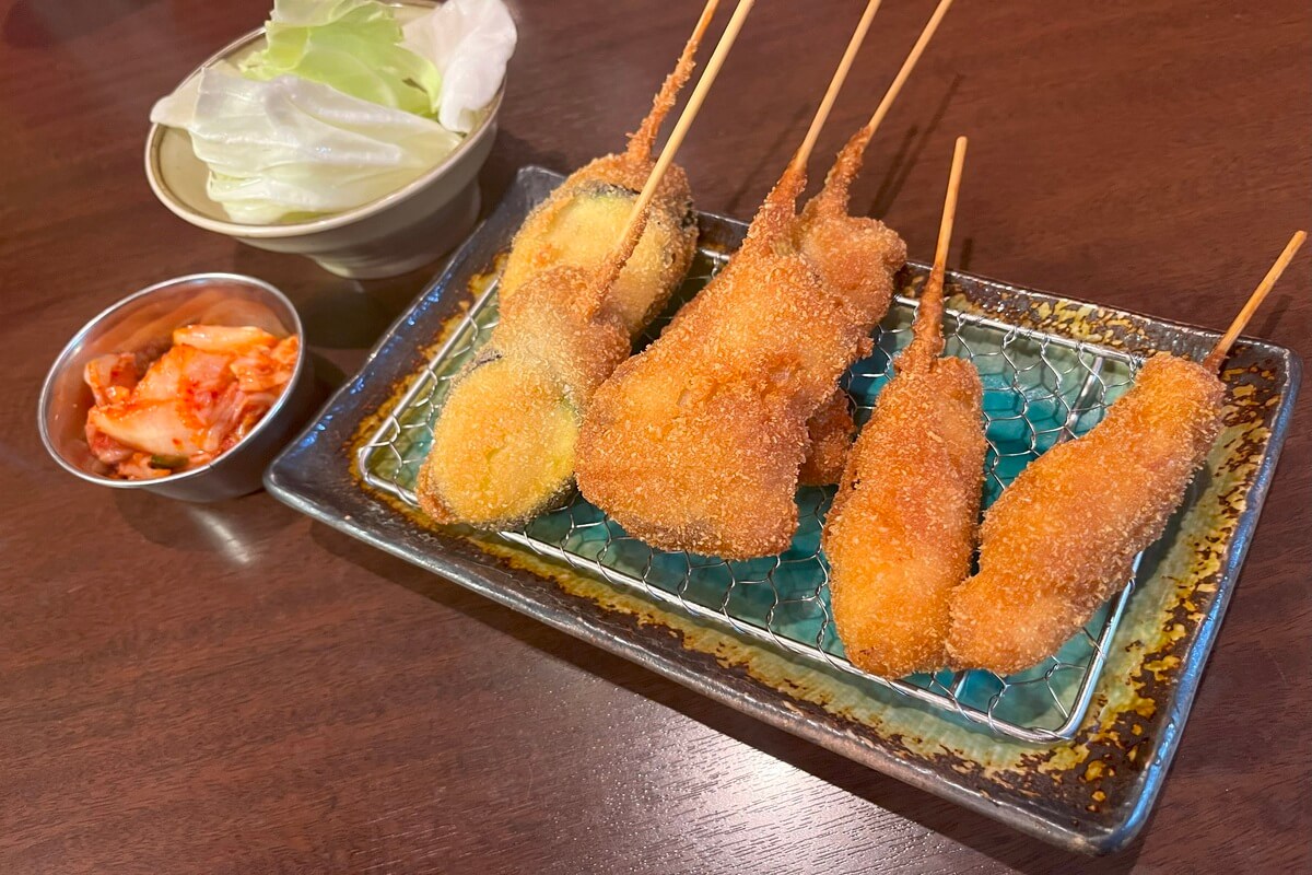 Shinseikai 94 Dining Makoto's kushikatsu is delicious even without sauce