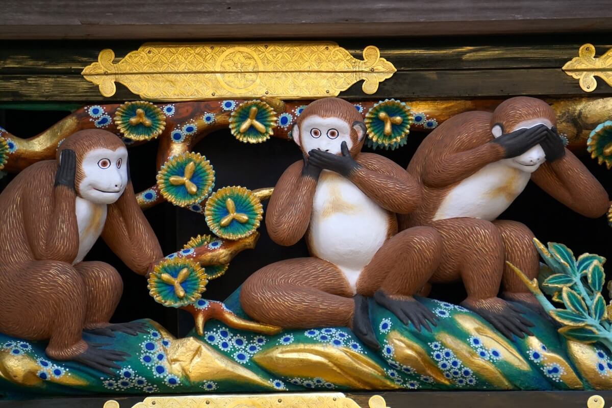 Sculpture of the famous three monkeys