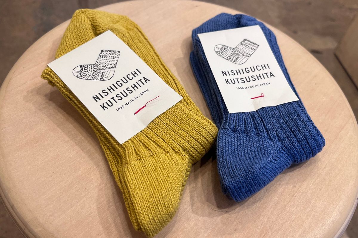 LINEN RIBBED SOCKS