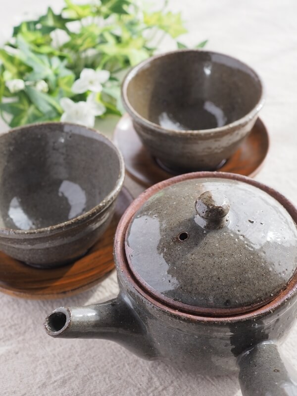 Shigaraki ware