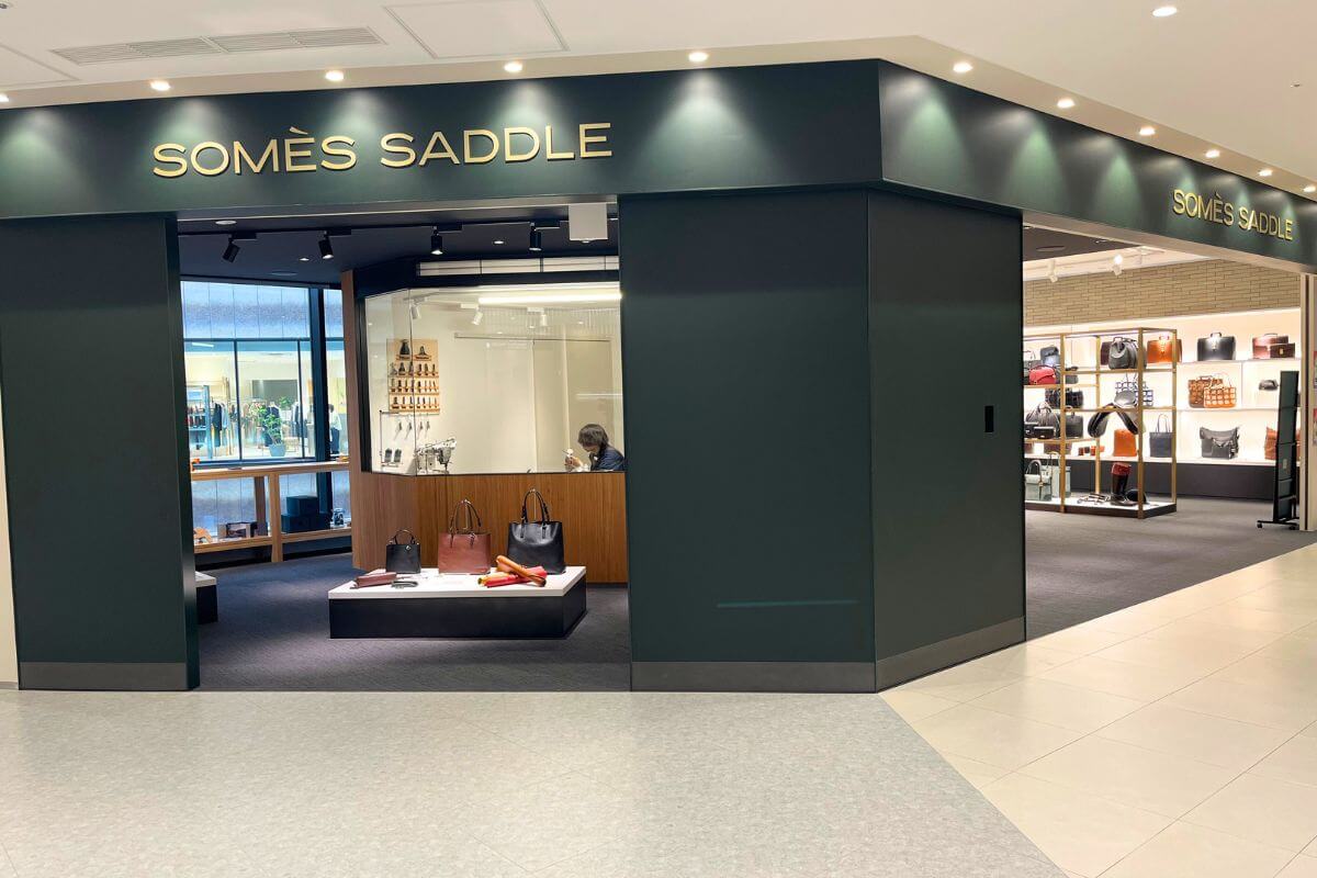 SOMÈS SADDLE, a leather goods brand of a harness maker in Hokkaido