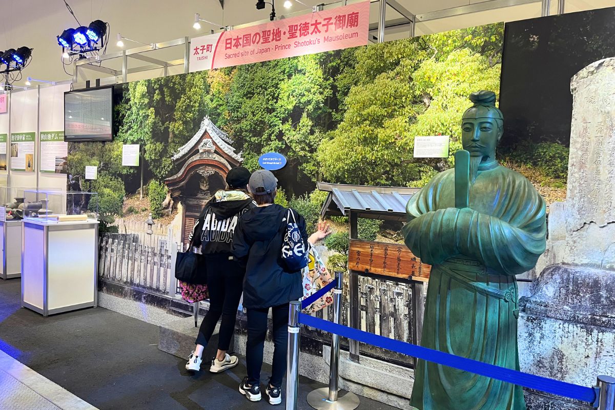 Taishi Town Booth