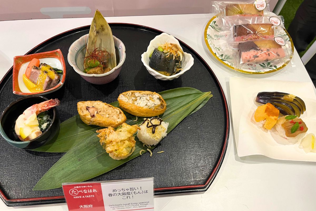 Cuisine featuring ingredients from Osaka