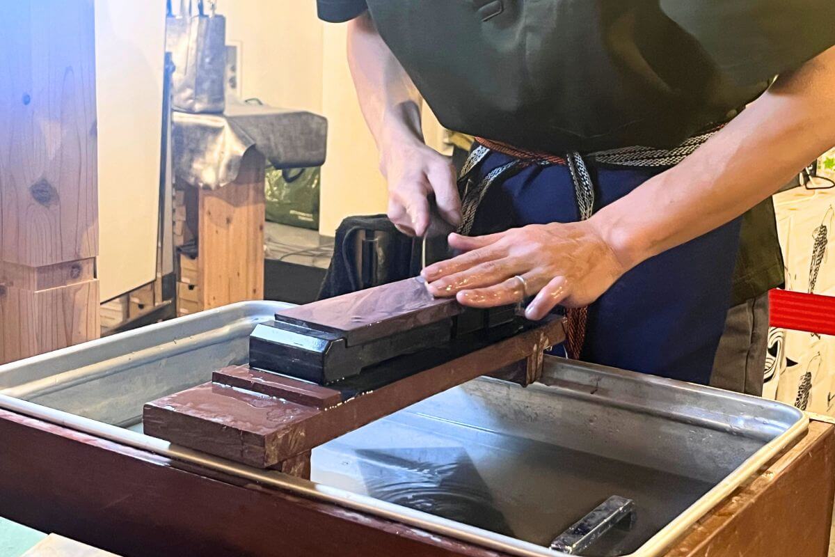 Knife sharpening demonstration