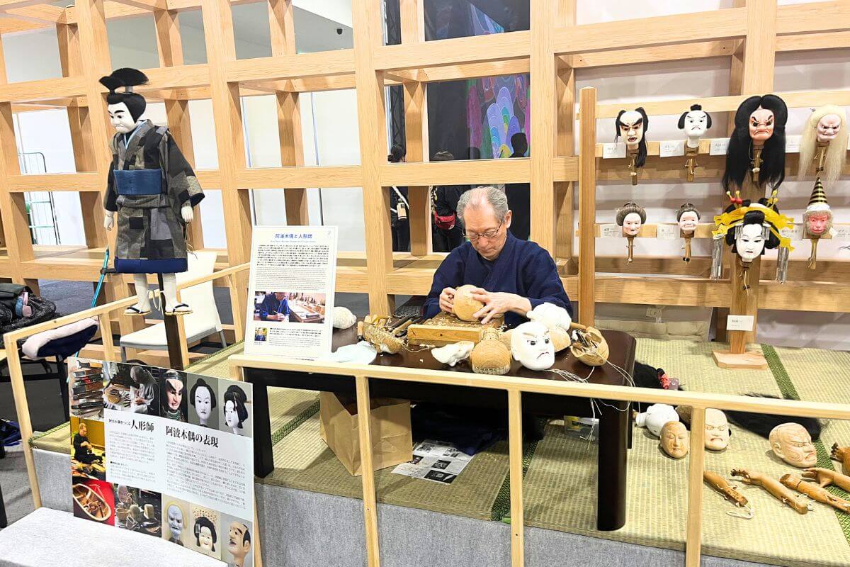 Making of Awa Deko (Awa Wooden Puppets), the puppets used in Awa Ningyo Joruri