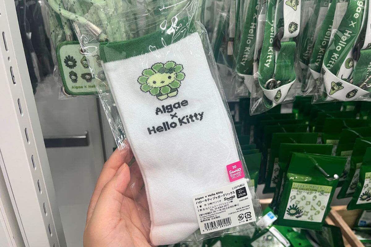 Hello Kitty Jacquard Socks
