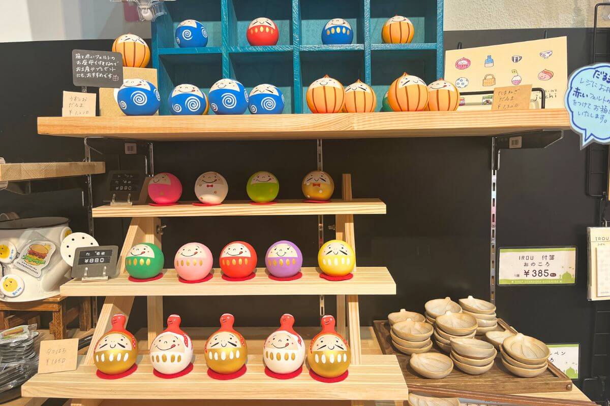 Daruma dolls from Awaji Island