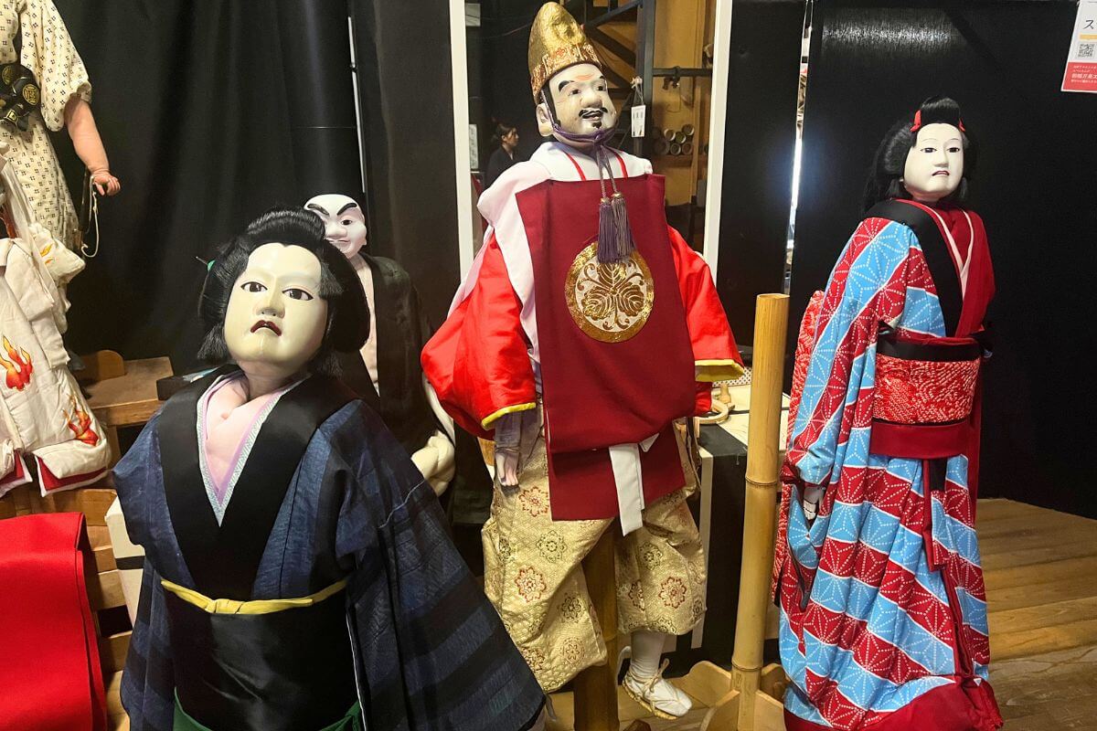 Awaji Ningyo Joruri, characterized by large puppets