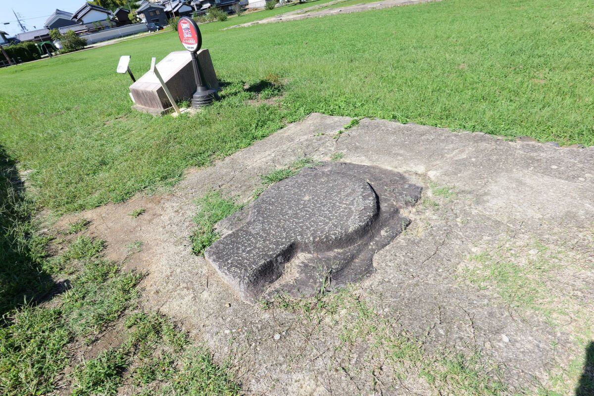 Asuka Village's Kawaharaji Temple Ruins
