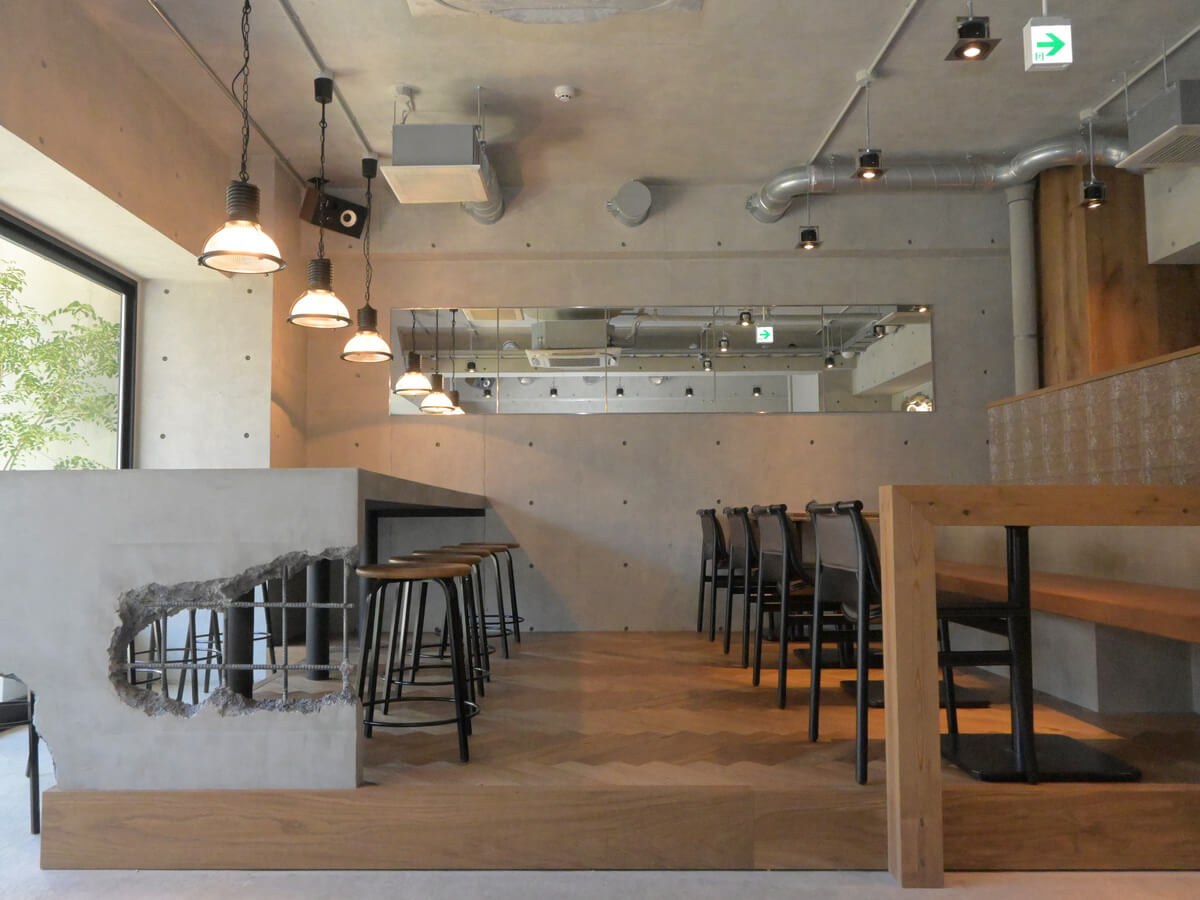 Refined cafe space