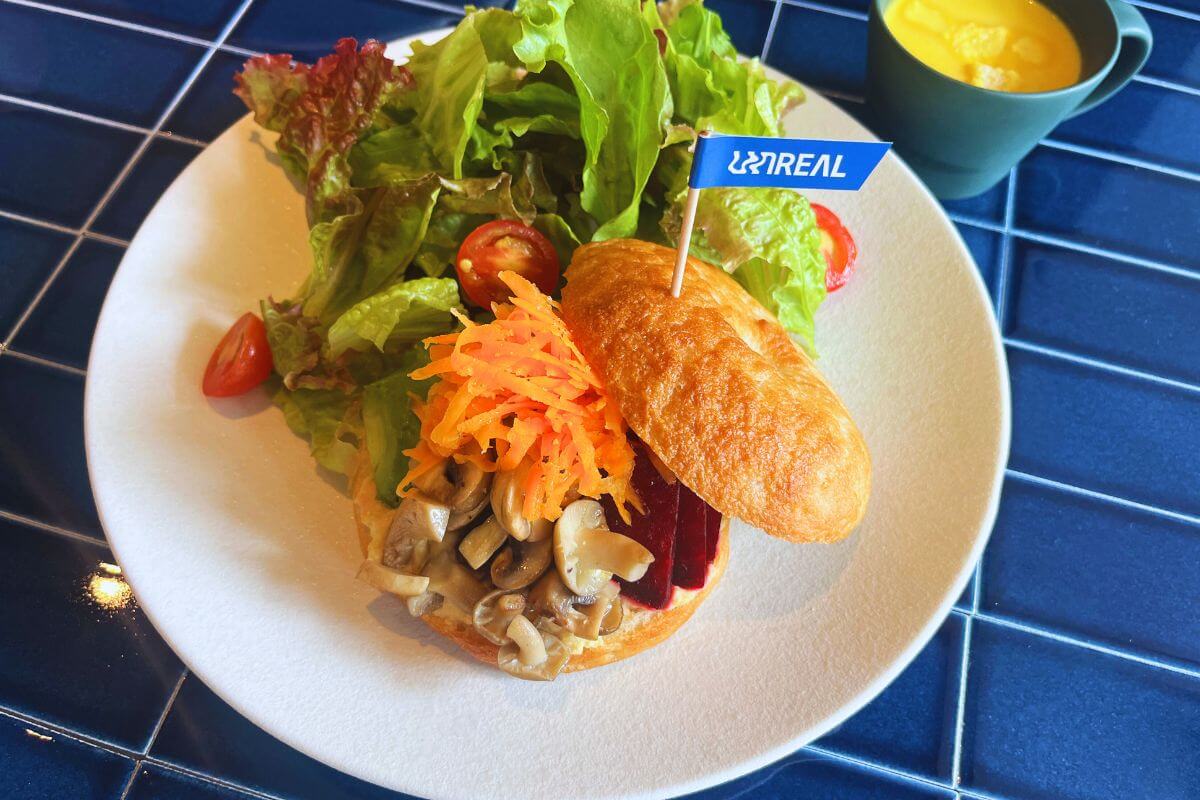 Rice Flour Vegan Bagel Sandwich