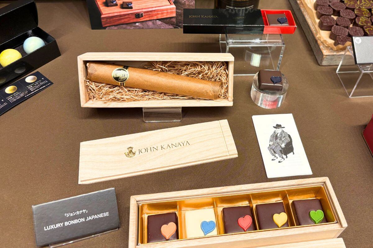 JHON KANAYA／LUXURY BONBON JAPANESE