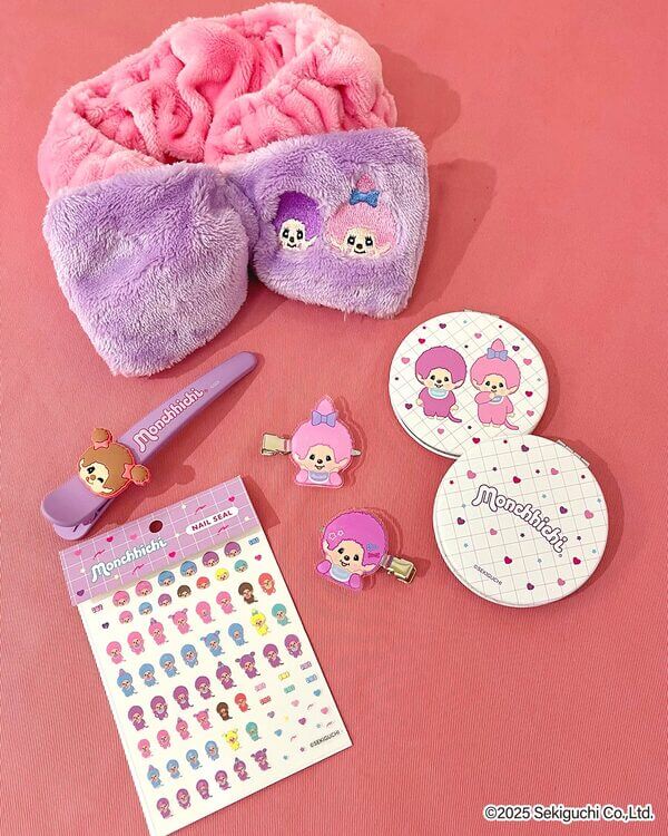 Hairbands, long hair clips, etc.