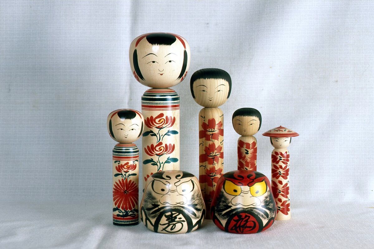 kokeshi doll