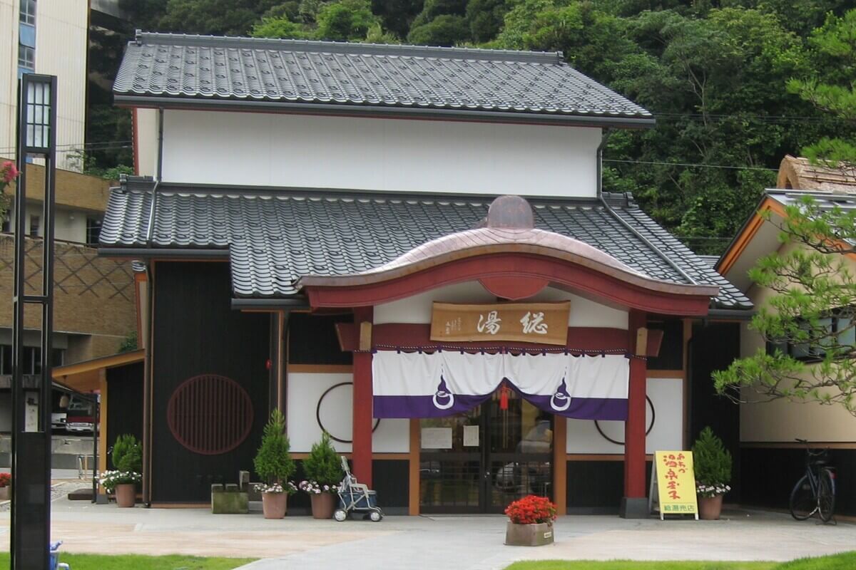 Awazu Onsen / Komatsu City