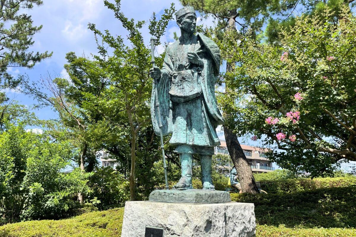 Statue of Matsuo Basho at Fudabakashi Park