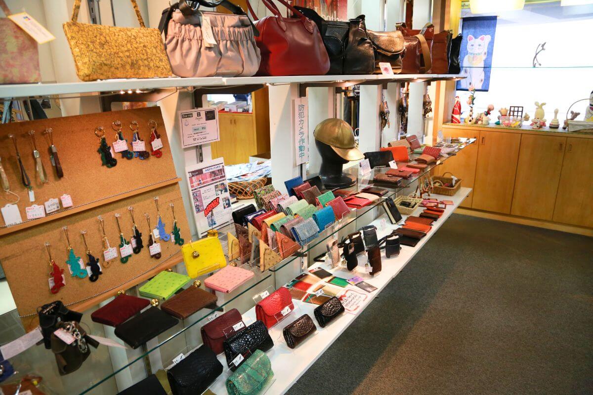 Leather goods made in Soka City