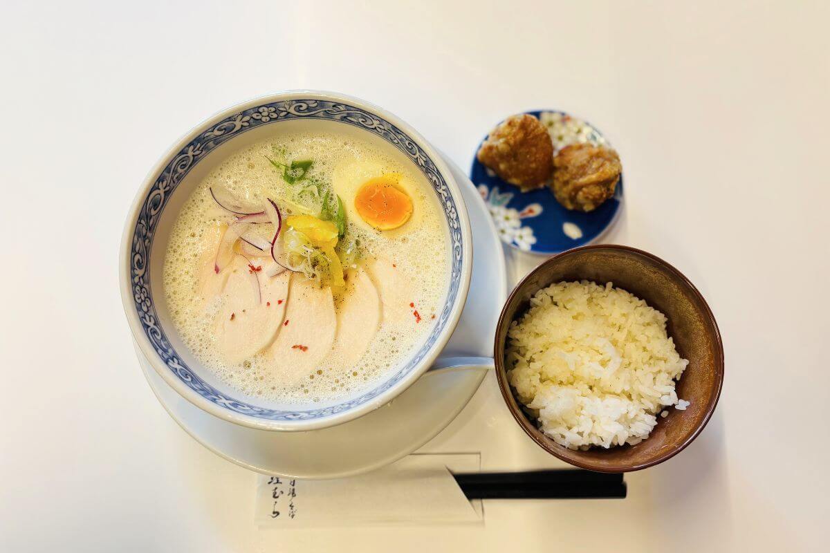 Tori Paitan Soba Emura