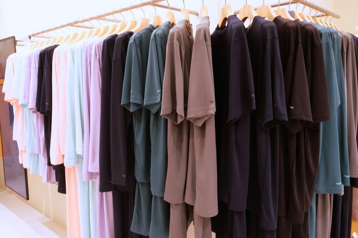 “BAKUNE” Fatigue-Relief Pajamas