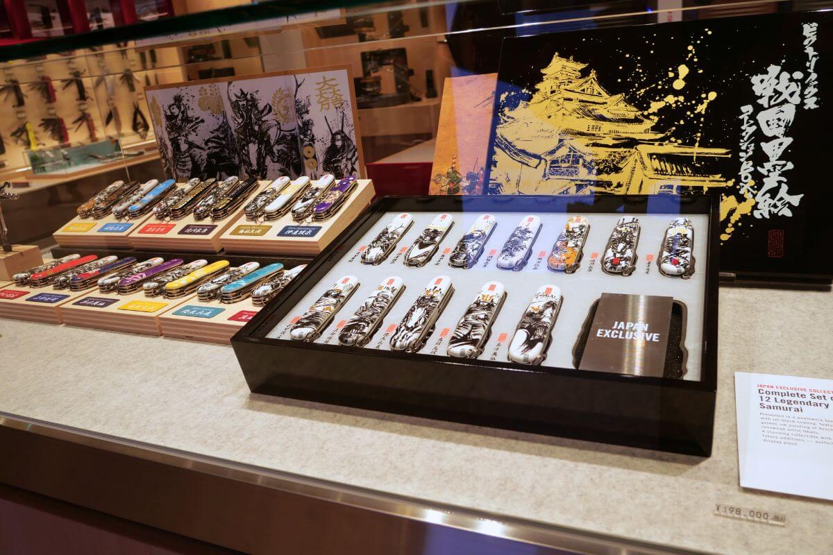 Victorinox's Japan-exclusive “Sengoku Sumi-e Collection”