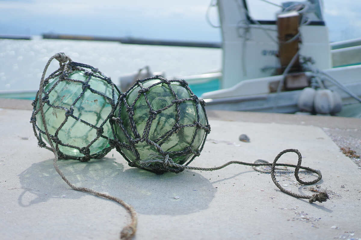 Glass floats for fishing