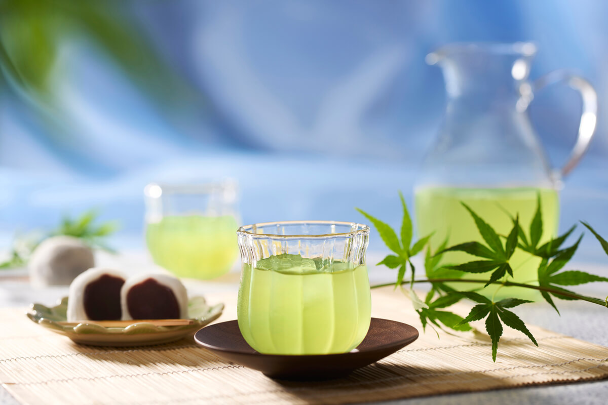 Take a break with some cold sencha and Toji mochi