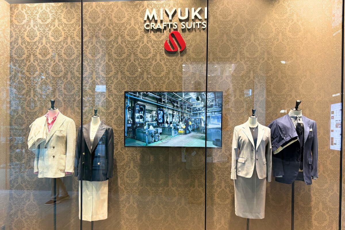 MIYUKI CRAFTS SUITS, Yodoyabashi Gate Tower