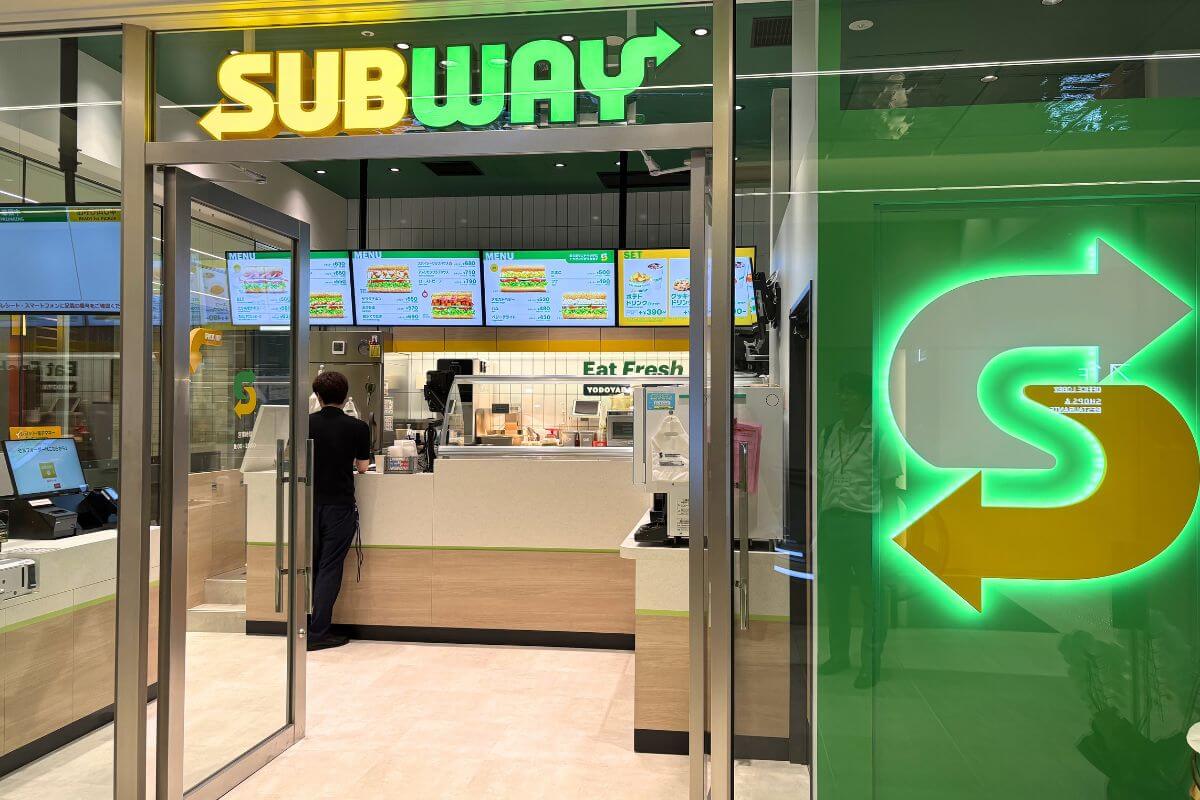 SUBWAY Yodoyabashi Gate Tower