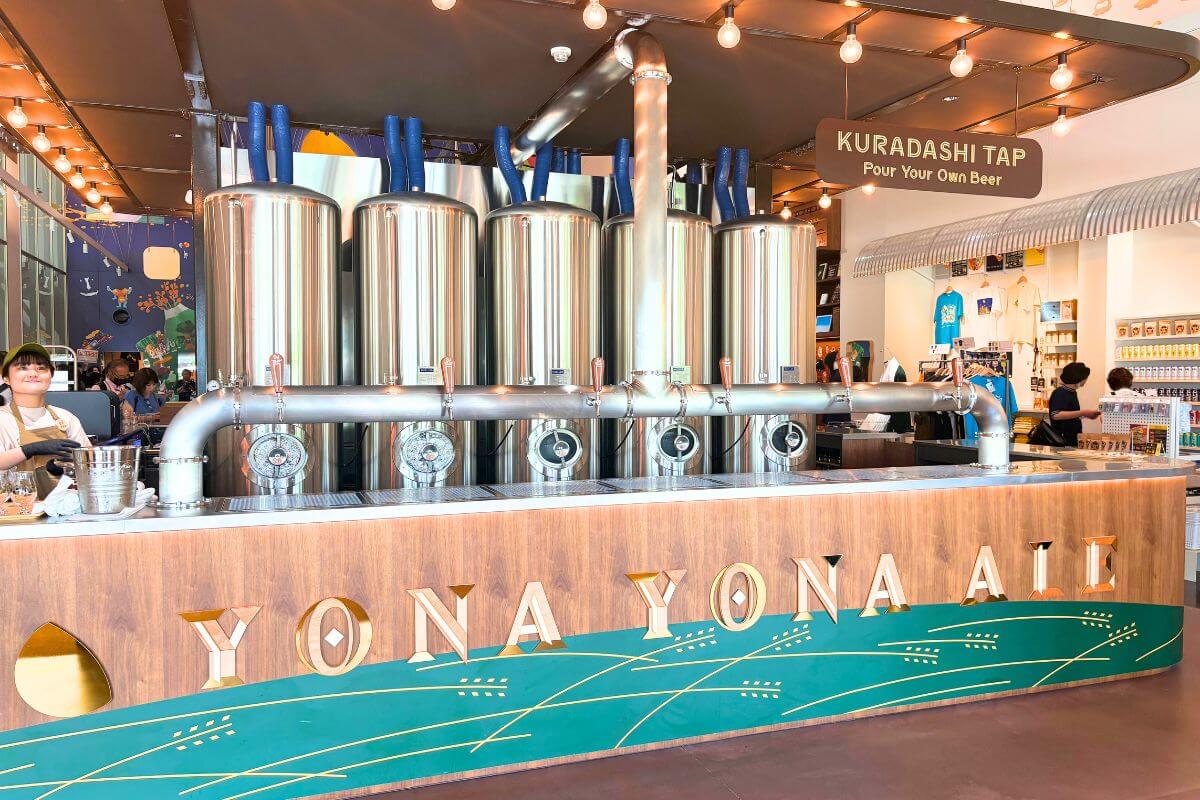 “KURADASHI TAP,” where you can enjoy freshly brewed Yona Yona Ale