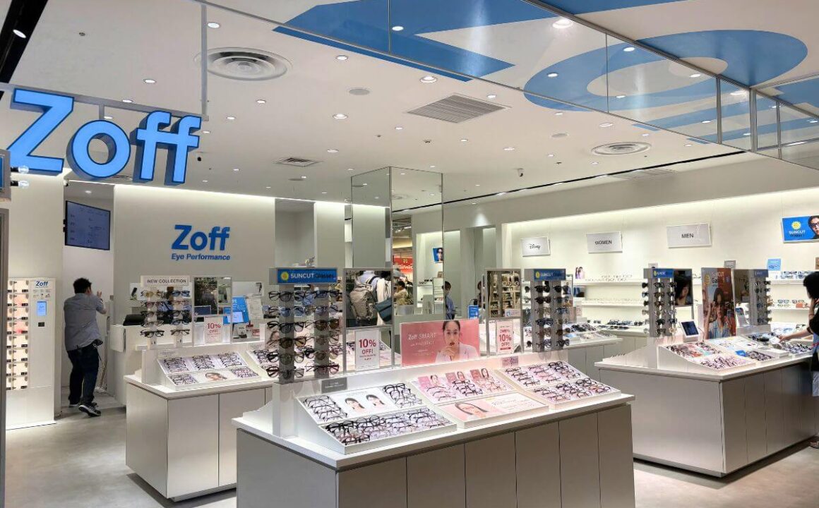 Recommended Eyewear Stores in Osaka “Zoff Shinsaibashi Parco Store”
