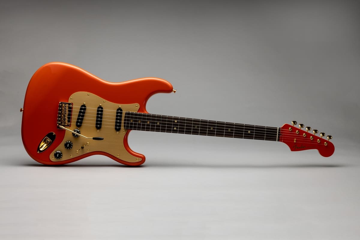 Made in Japan Limited Japan-Inspired Collection Stratocaster®, Kyoto Orange